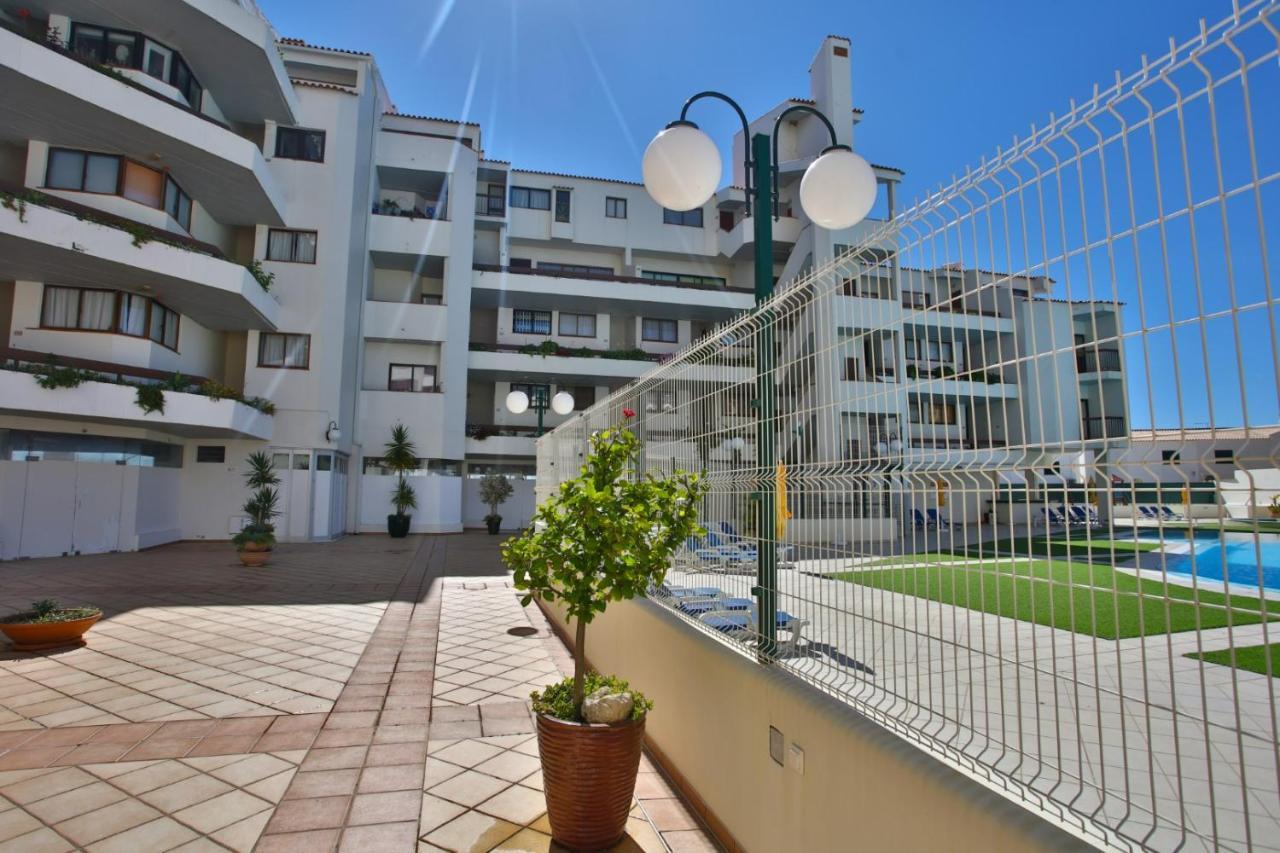 Luxe Condo With Pool, Airco And Seaview Balcony - Go4Portugal - Albufeira Dış mekan fotoğraf