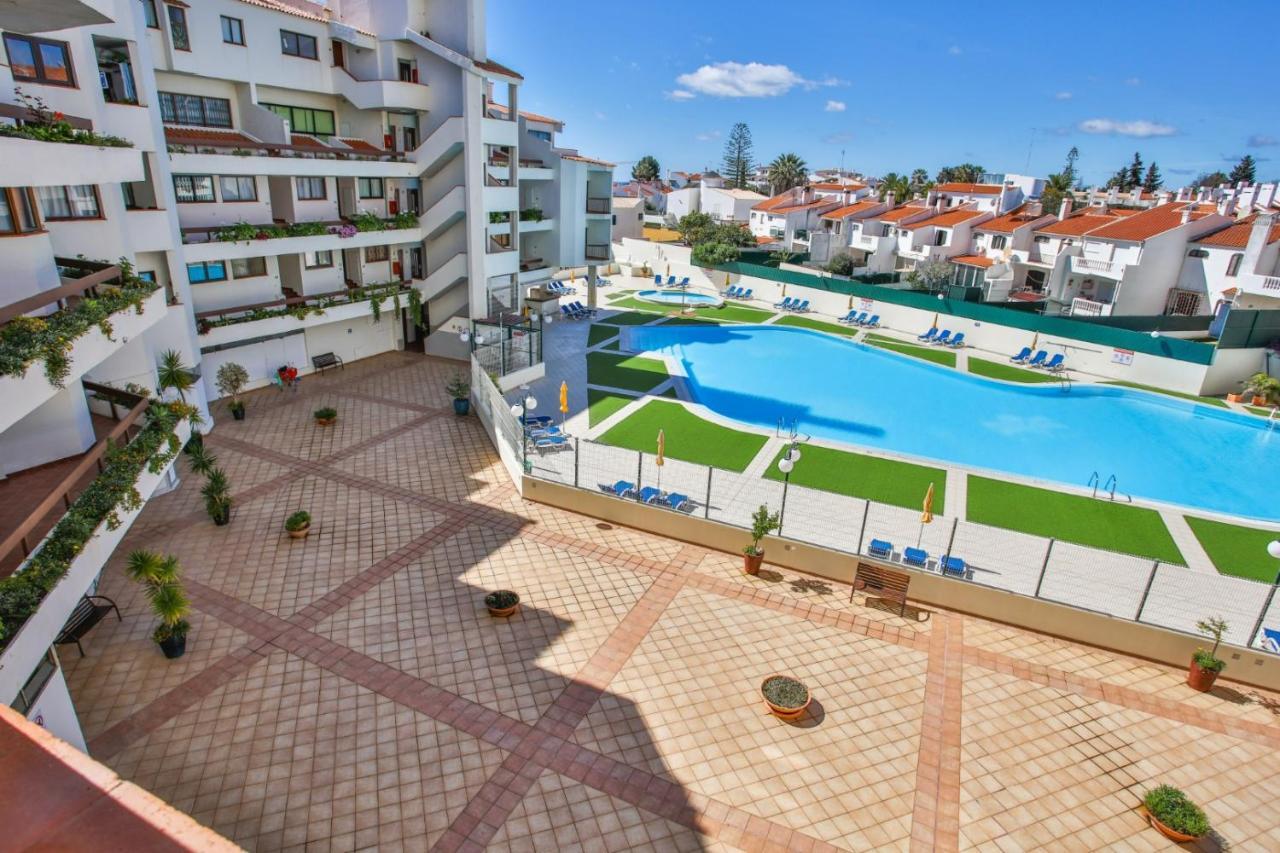 Luxe Condo With Pool, Airco And Seaview Balcony - Go4Portugal - Albufeira Dış mekan fotoğraf